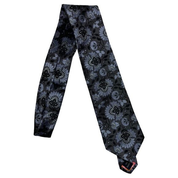 Ted Baker Blue Floral 100% Silk Neck Tie - Picture 1 of 3